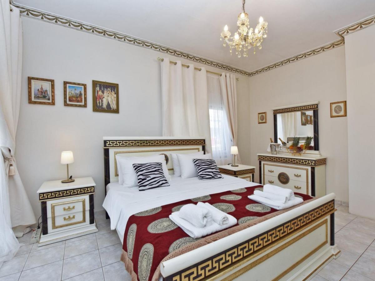 Royal House Apartment Nea Moudania Exterior photo