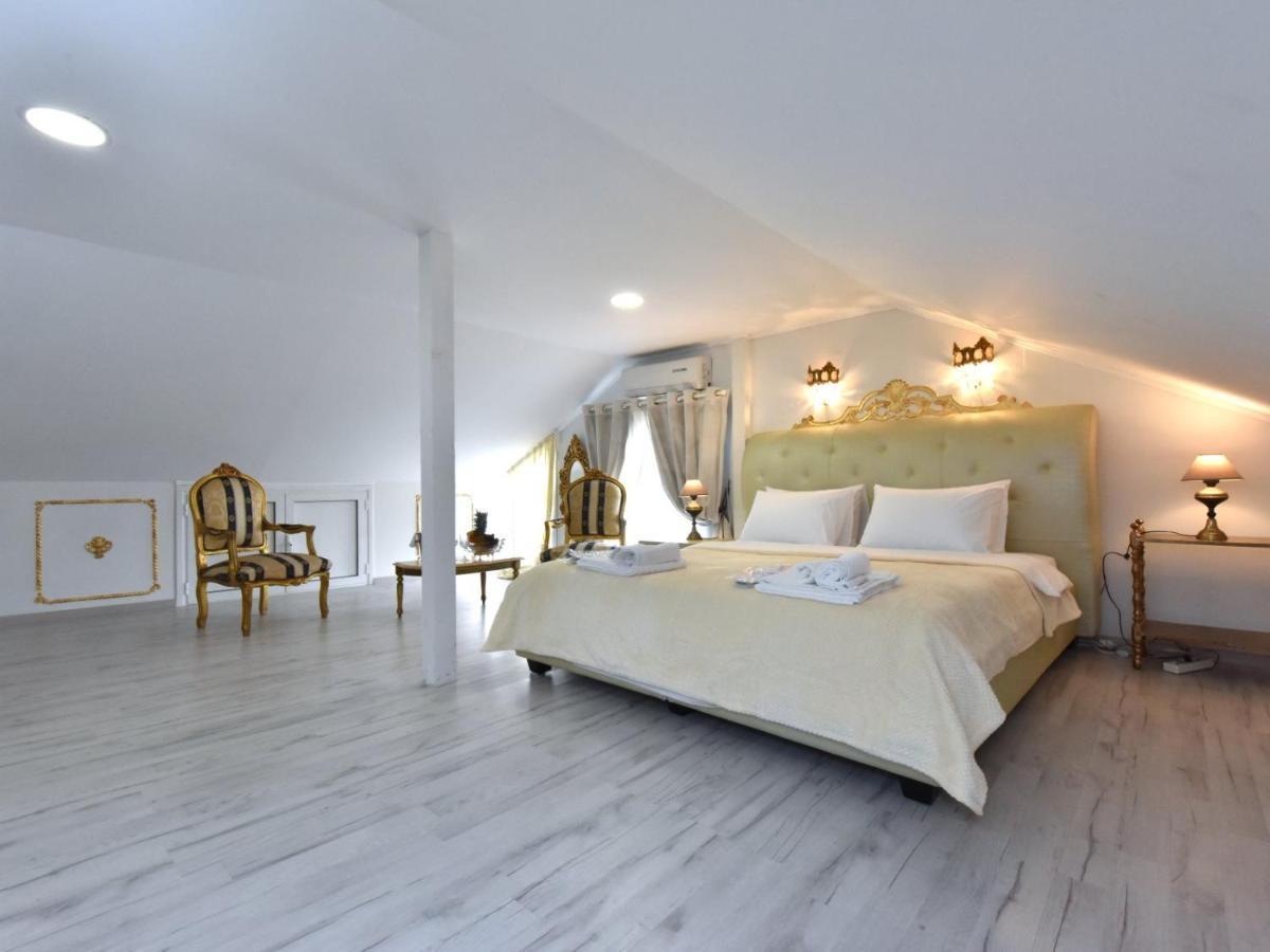Royal House Apartment Nea Moudania Exterior photo